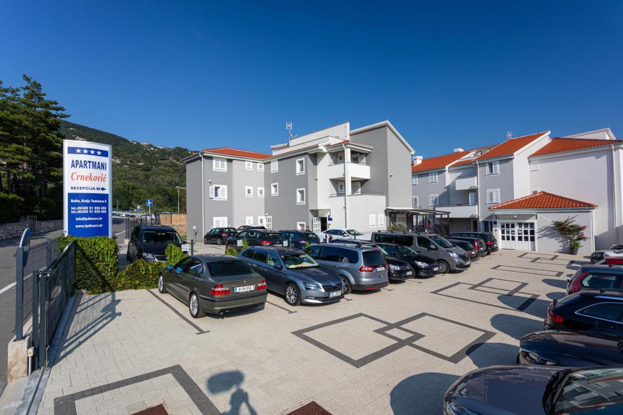 Apartment Crnekovic Tomislava 8a