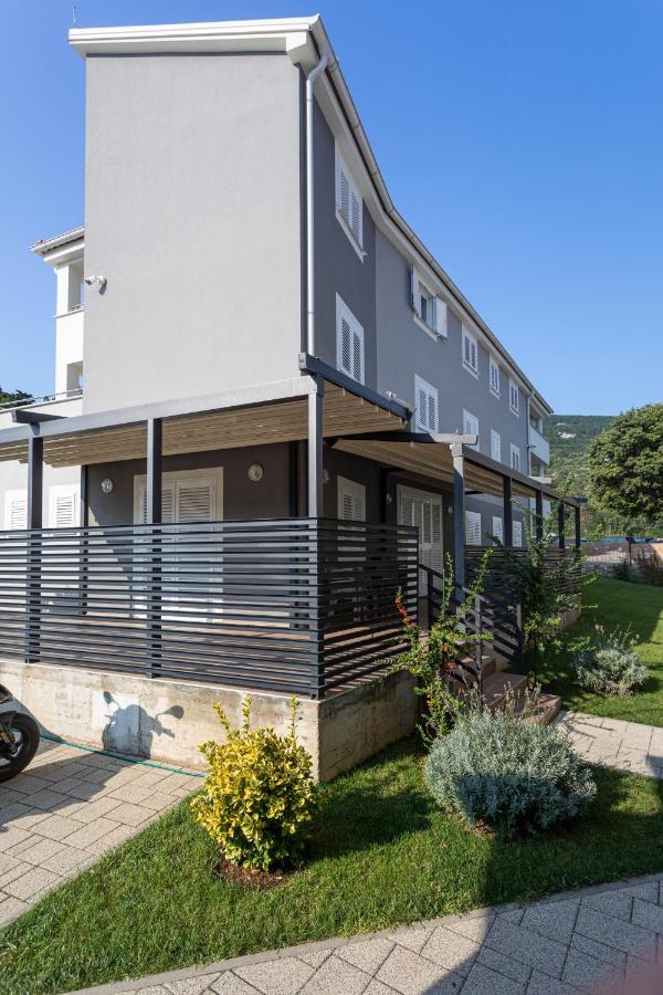 Crnekovic Tomislava 8a Apartment