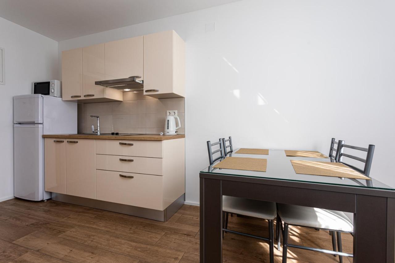 Apartment Crnekovic Tomislava 8a