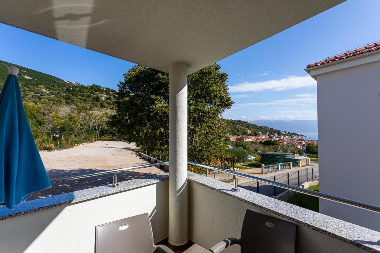 Apartment Crnekovic Tomislava 8a
