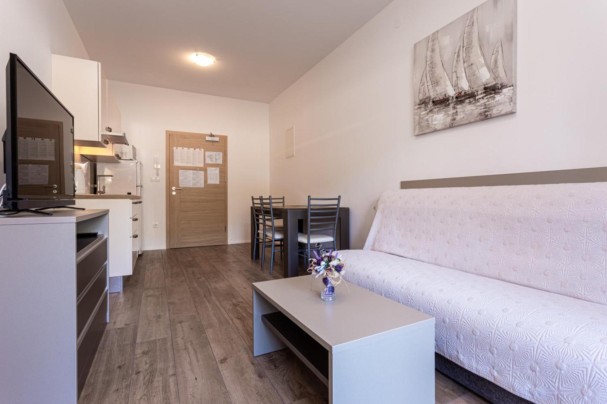 Crnekovic Tomislava 8a Apartamento Baška