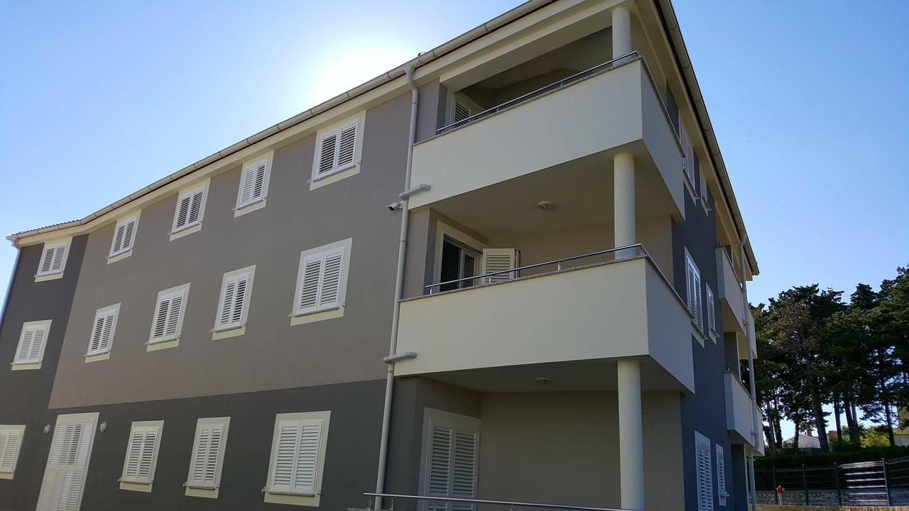 Crnekovic Tomislava 8a Apartment