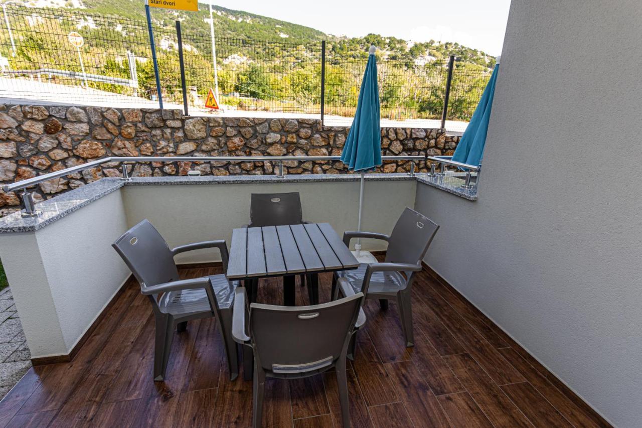 Crnekovic Tomislava 8a * Baska (Krk)