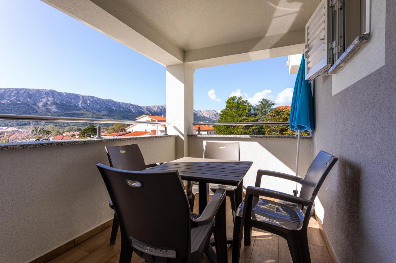 Apartment Crnekovic Tomislava 8a Baska (Krk)